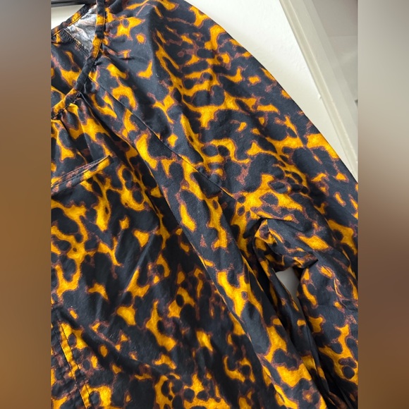 Leopard Print Women's Top - Picture 3 of 5